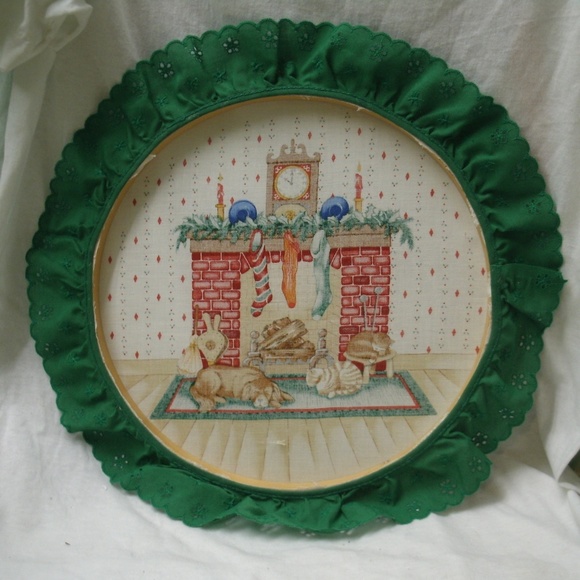 Handmade Embroidery Hoop Holiday Decoration - Picture 7 of 8